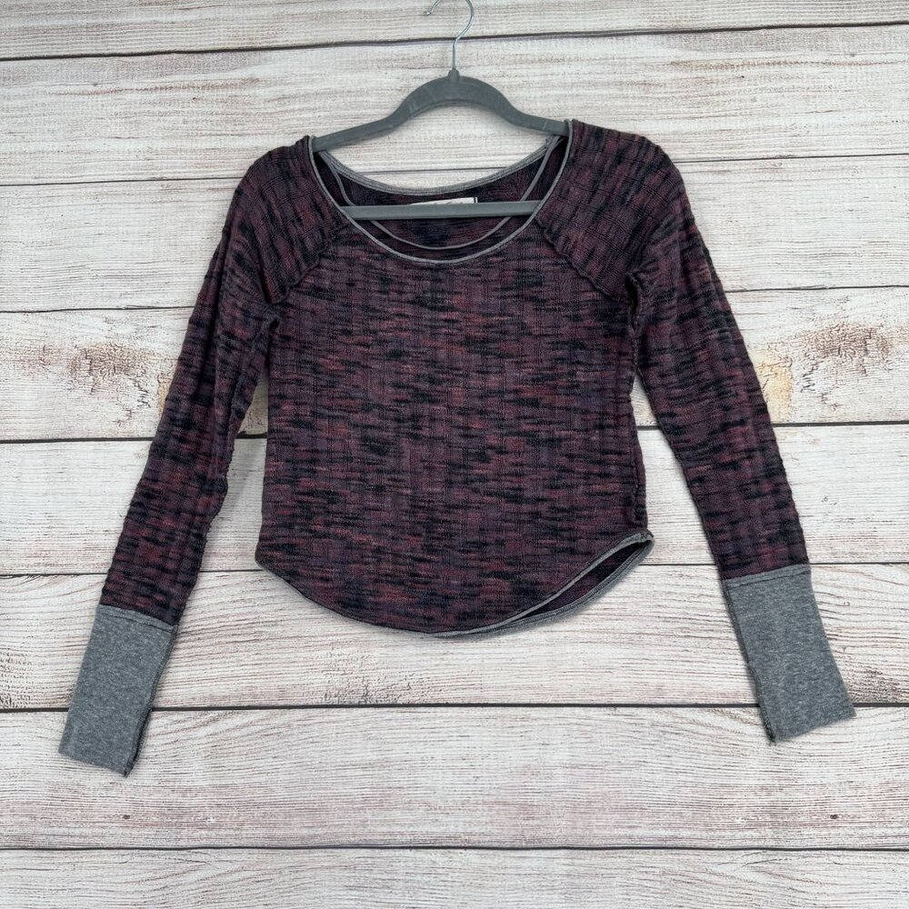 We the Free‎ Cropped Thermal Shirt Women's Size XS Purple/Gray